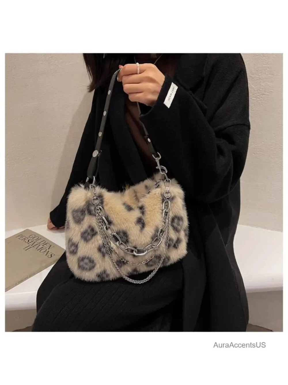 Plush Faux Fur Leopard Print Crossbody Hobo Bag Chain Strap Y2K Purse